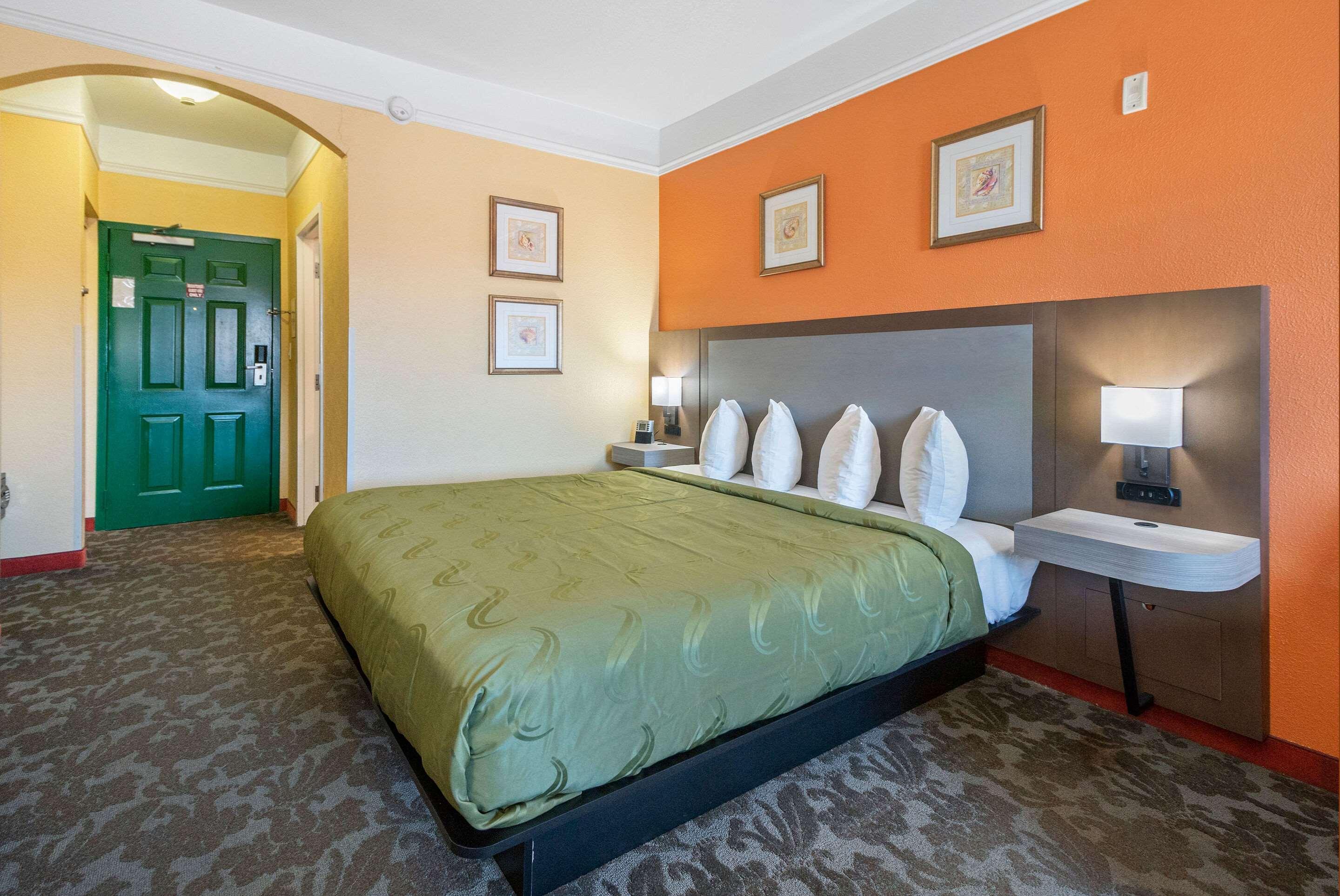 Quality Inn & Suites Galveston - Beachfront Εξωτερικό φωτογραφία