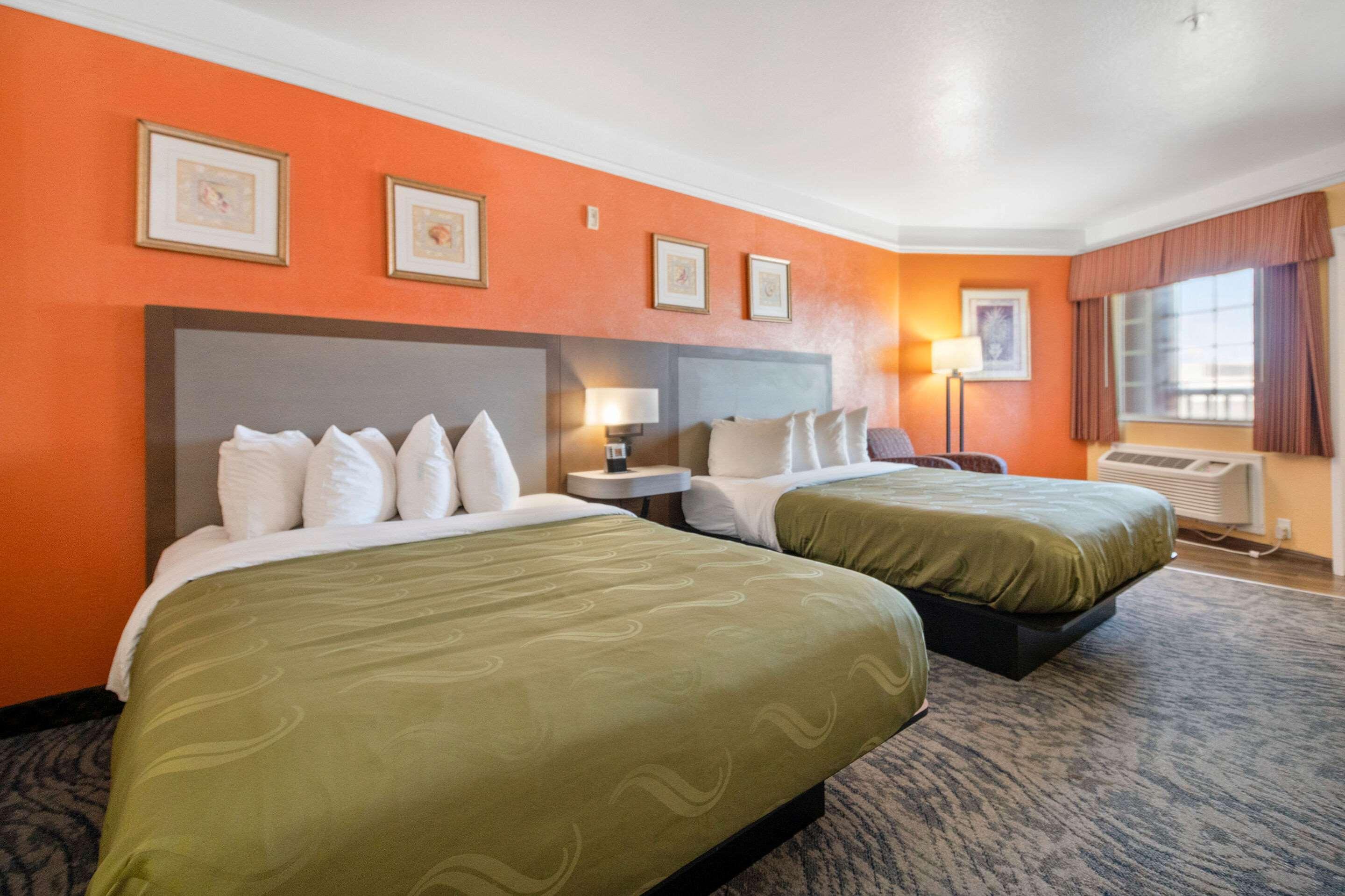 Quality Inn & Suites Galveston - Beachfront Εξωτερικό φωτογραφία