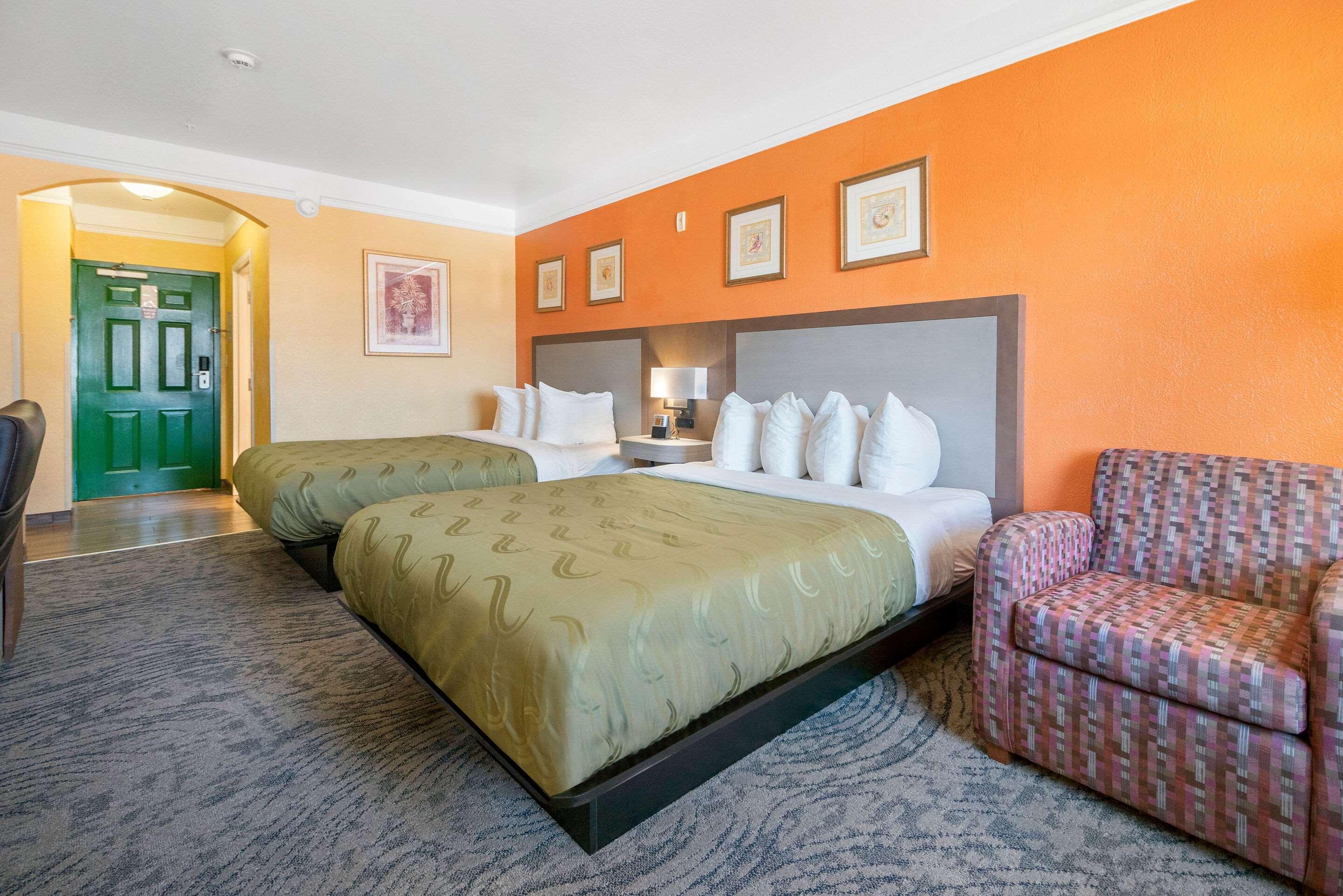 Quality Inn & Suites Galveston - Beachfront Εξωτερικό φωτογραφία