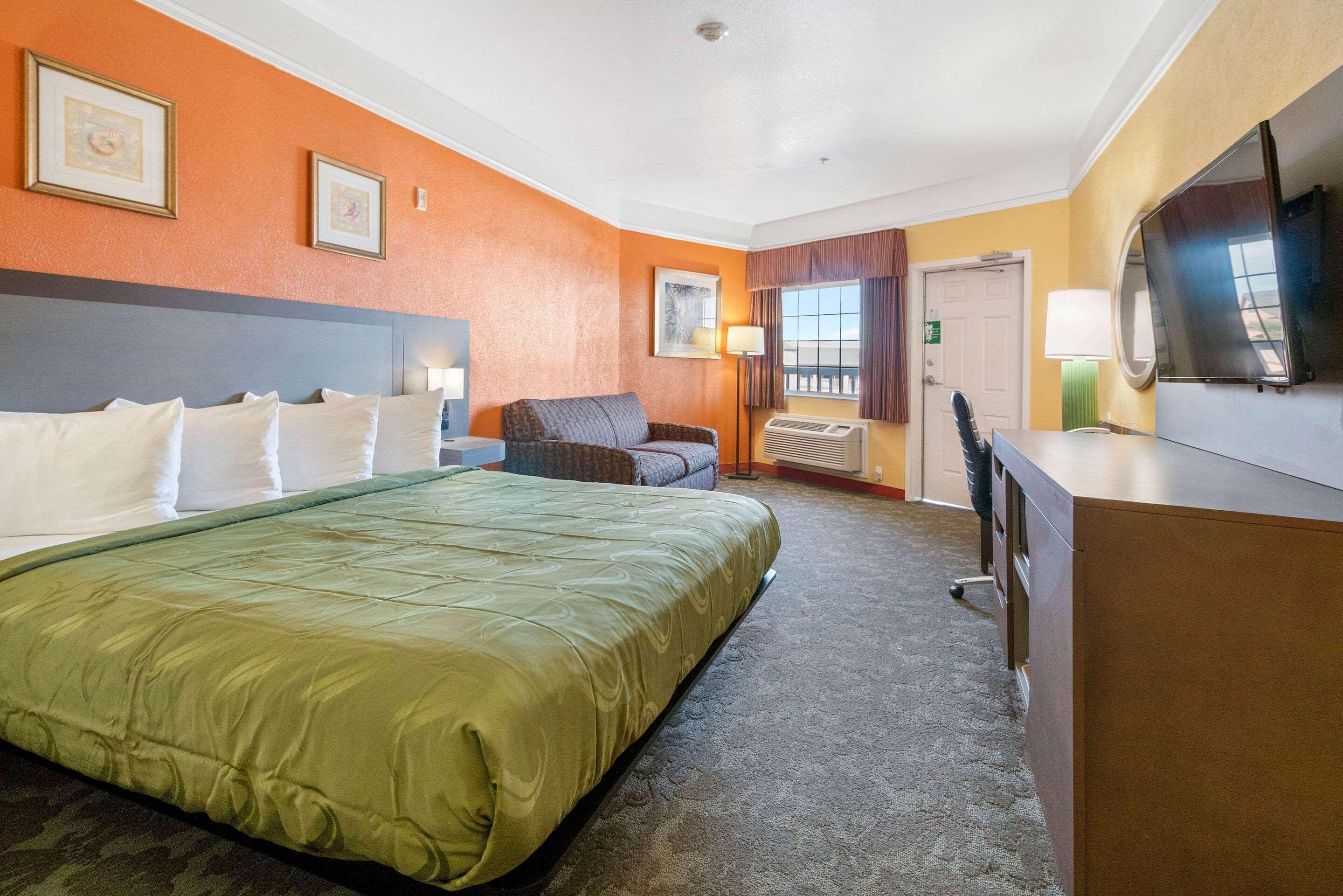Quality Inn & Suites Galveston - Beachfront Εξωτερικό φωτογραφία