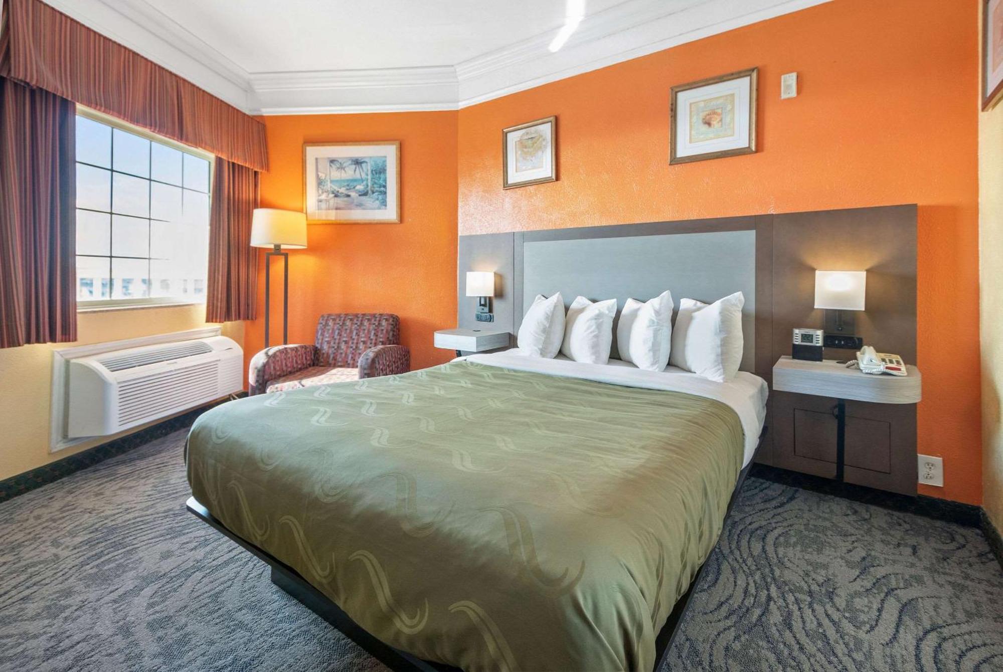 Quality Inn & Suites Galveston - Beachfront Εξωτερικό φωτογραφία