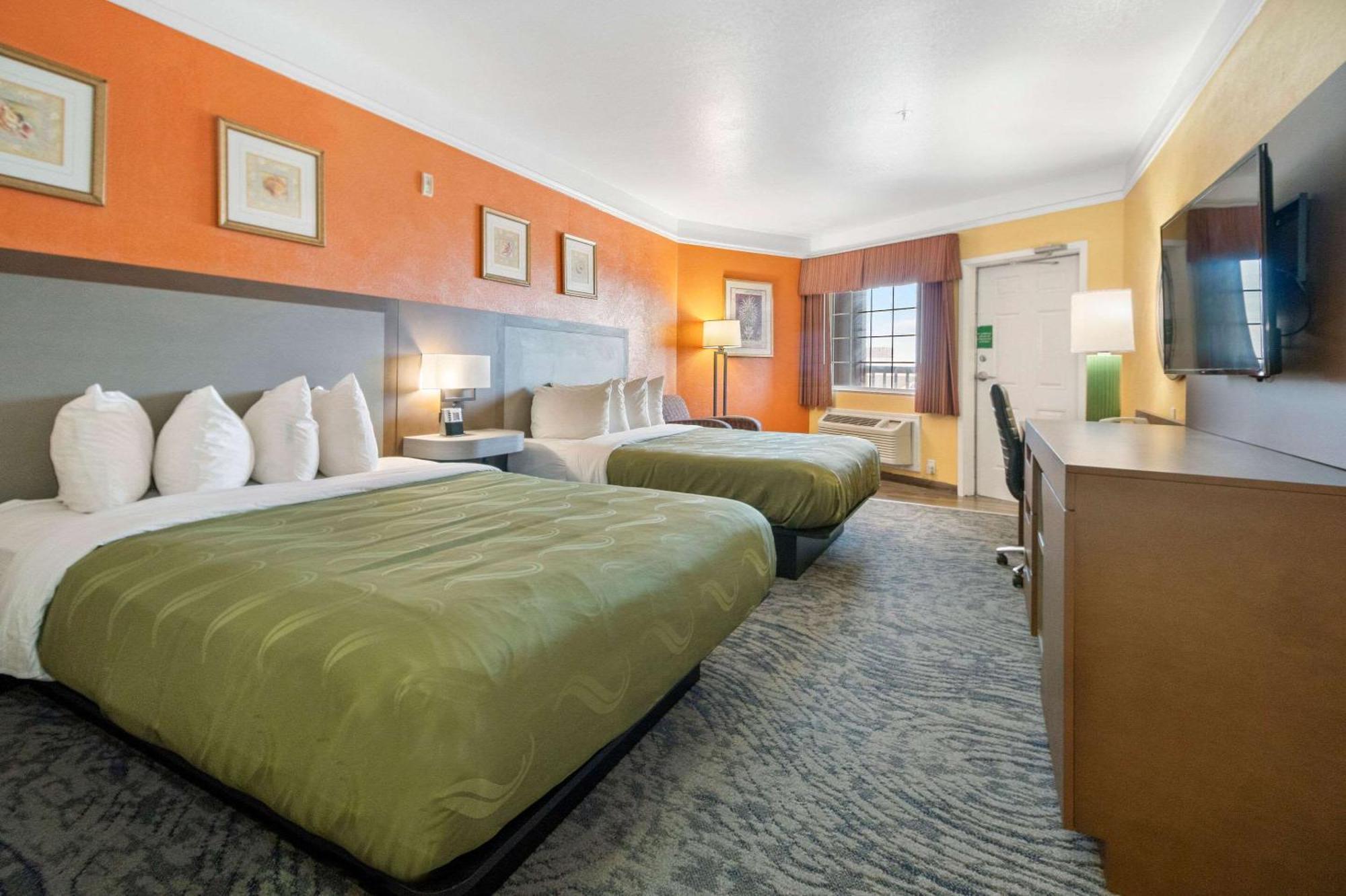 Quality Inn & Suites Galveston - Beachfront Εξωτερικό φωτογραφία